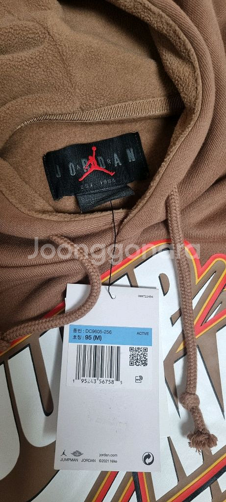 (택달린 새제품) 나이키 조던 후두티 판매합니다--3