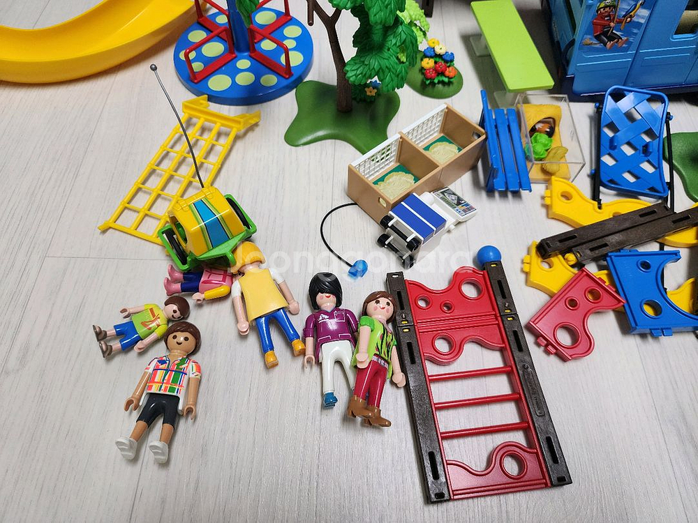 플레이모빌 9502, 70146, 5568--5