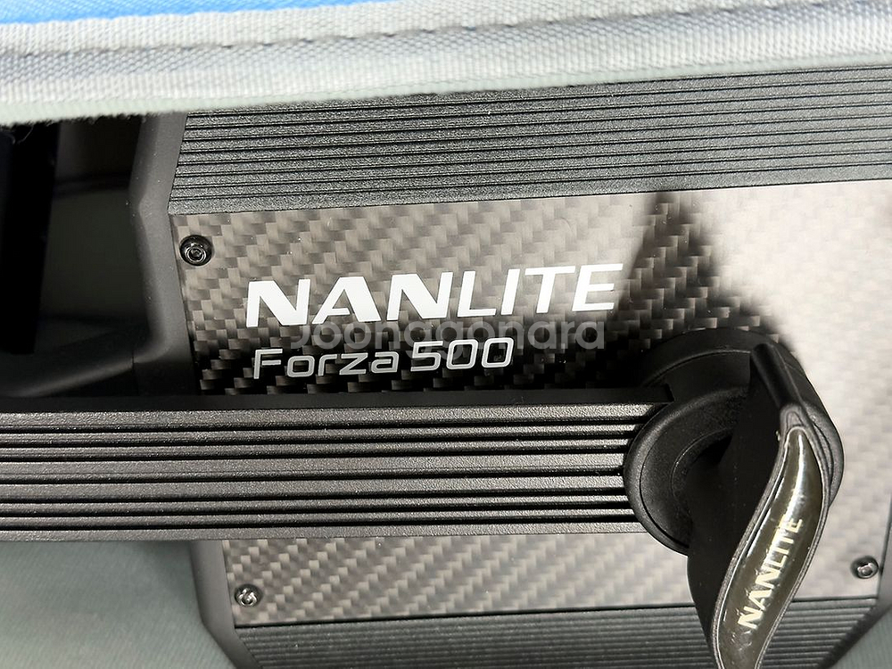 난라이트 포르자 500 2개 판매 합니다.--4