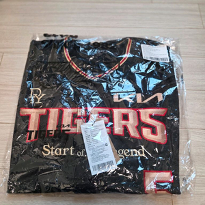 미개봉 김도영 10 10유니폼