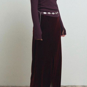오스더 OSTHE SLIT VELVET SKIRT 스커