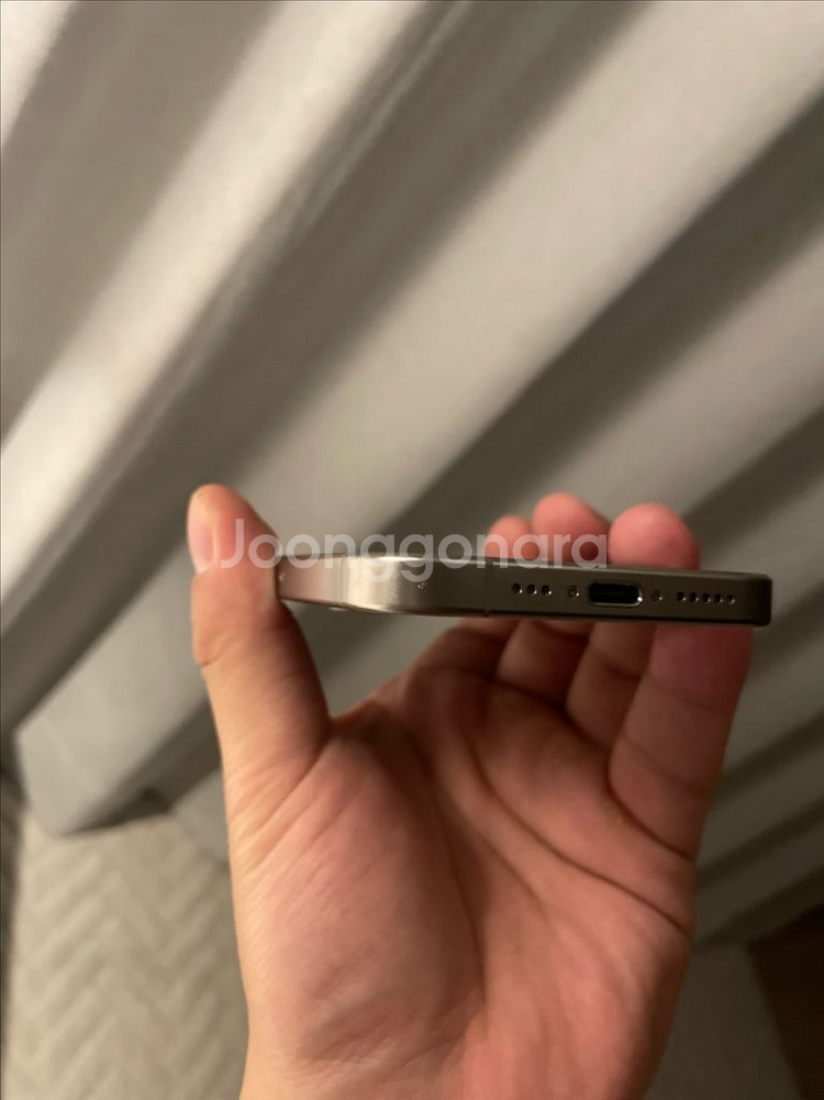 아이폰15프로 내추럴 티타늄 128기가--2