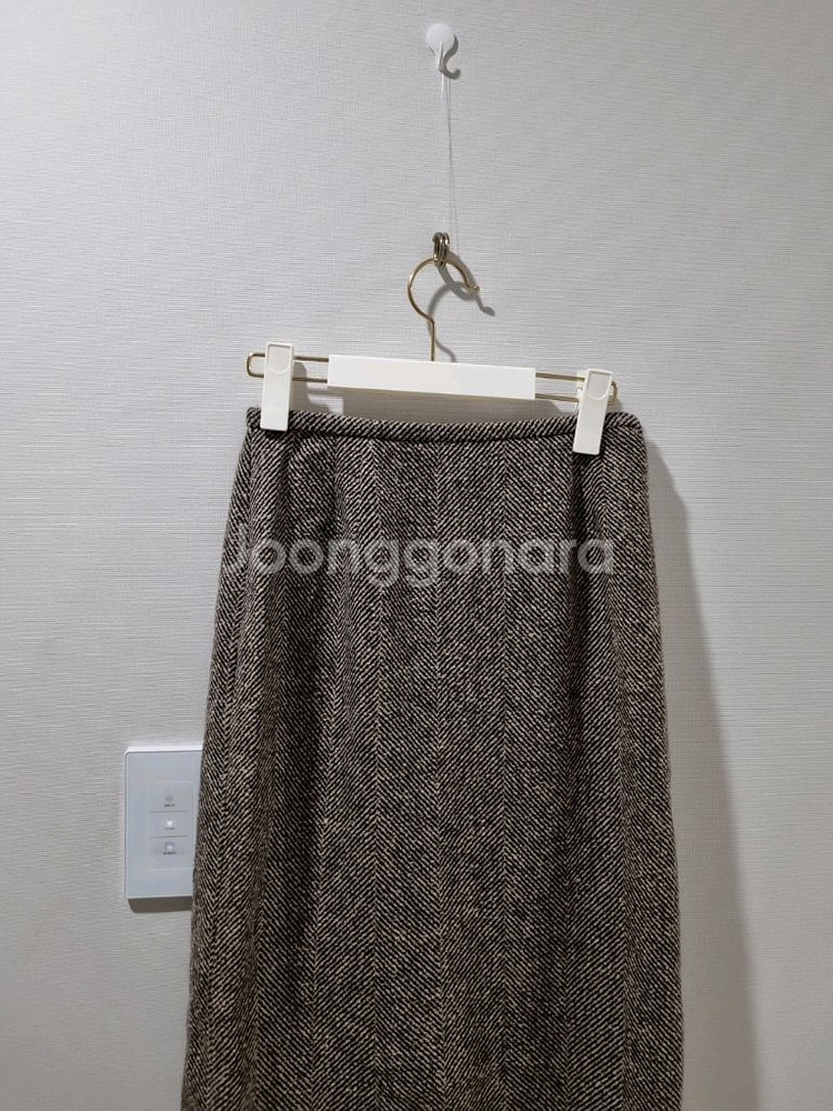 발렌티노 부티크 헤링본 울 스커트--1