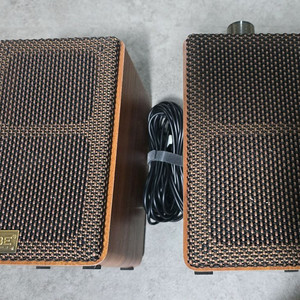 에이튜브 A101V USB 진공관 스피커 판매합니다.