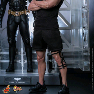 핫토이 MMS702 배트맨 아머리 & 브루스 웨인 세트