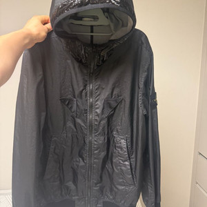 23ss 스톤아일랜드 멤브라자 바람막이 xl