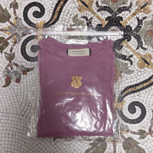 코스모폴리탄 줄라이 시즌리스티