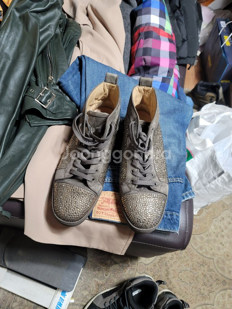 루브탱 스왈로브스키 275--0