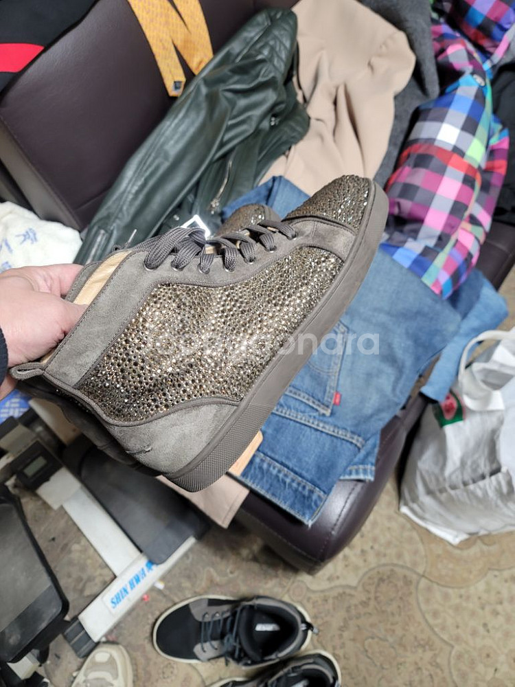 루브탱 스왈로브스키 275--1