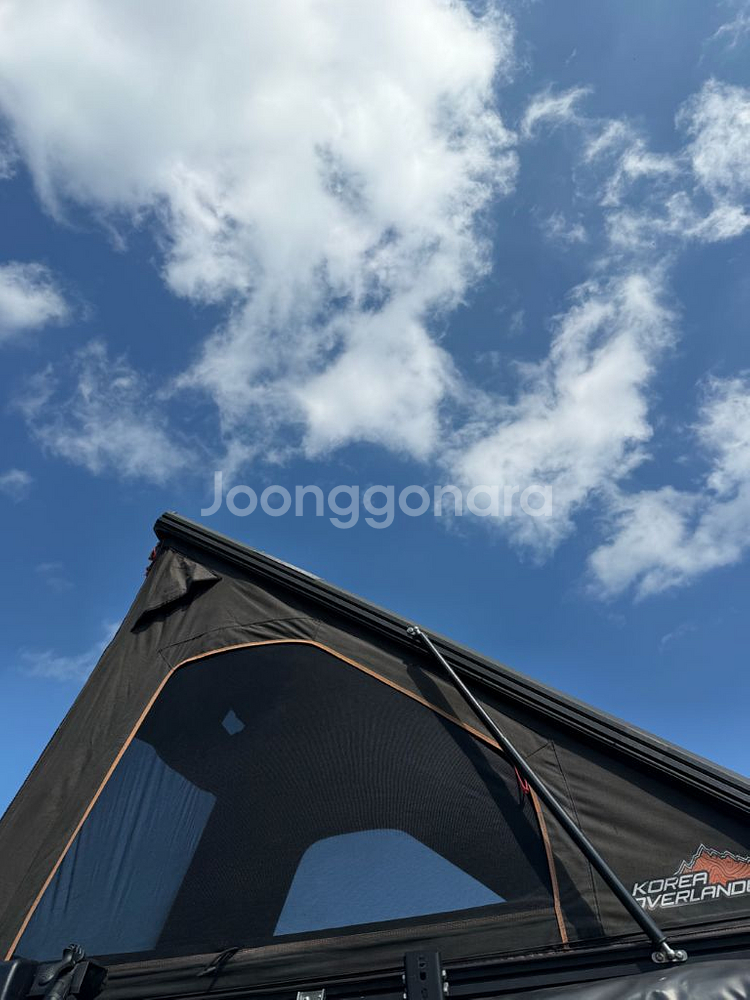 코리아오버랜더 버뮤다1450 초저상 루프탑텐트 팝니다--0
