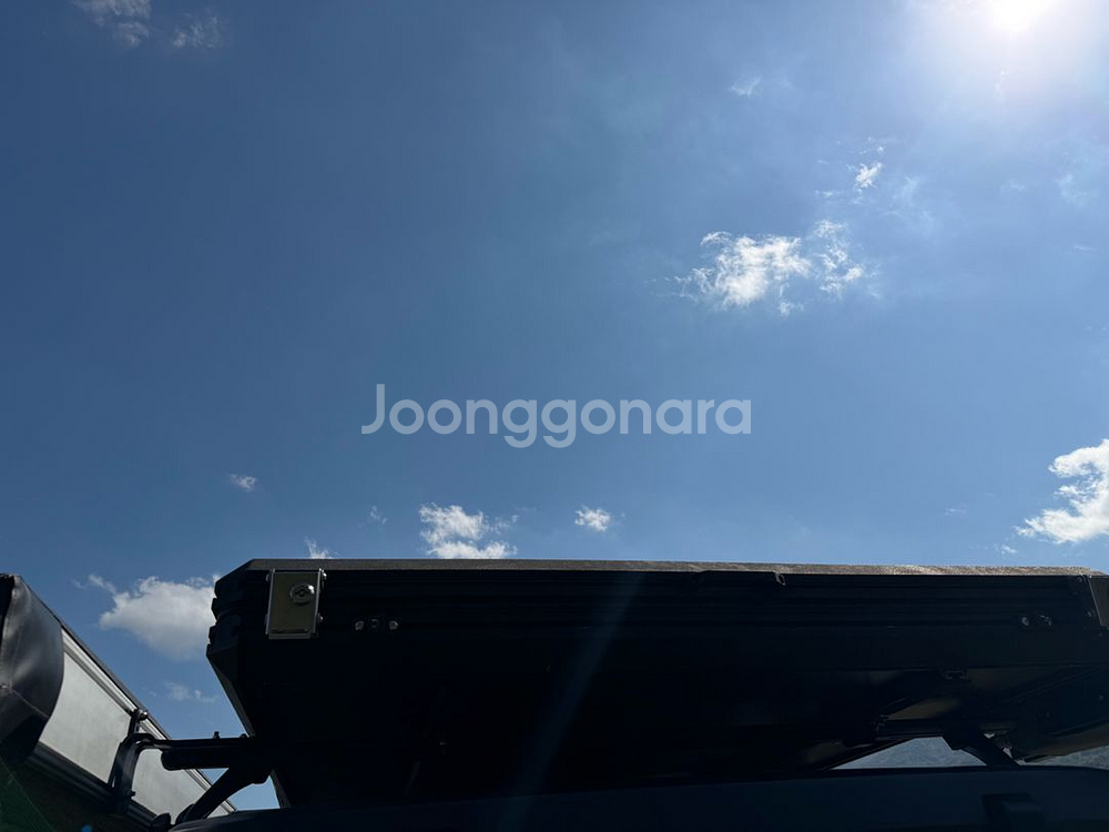 코리아오버랜더 버뮤다1450 초저상 루프탑텐트 팝니다--2