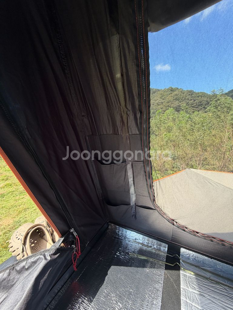 코리아오버랜더 버뮤다1450 초저상 루프탑텐트 팝니다--5