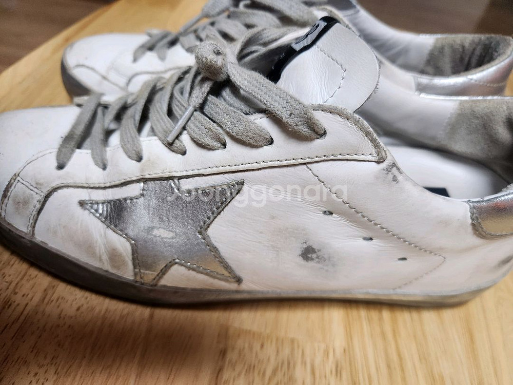 골든구스 슈퍼스타 스니커즈--0