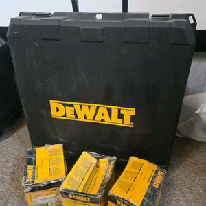 DeWALT 디월트 DCN890 충전식 네일러