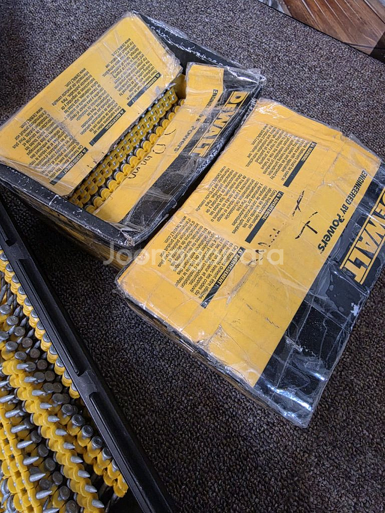 DeWALT 디월트 DCN890 충전식 네일러--7