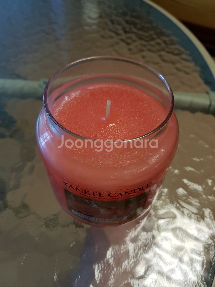 양키캔들 체리 레모네이드 미듐자 411g 새제품 방향제--1