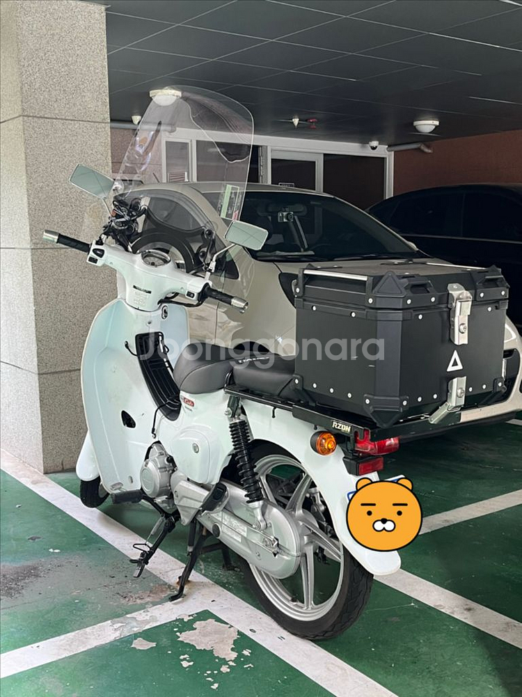 23년식 슈퍼커브 판매합니다.(흰색)/풀옵션--1
