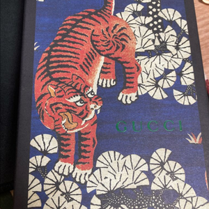 아이폰 구찌 케이스 (7~se시리즈)