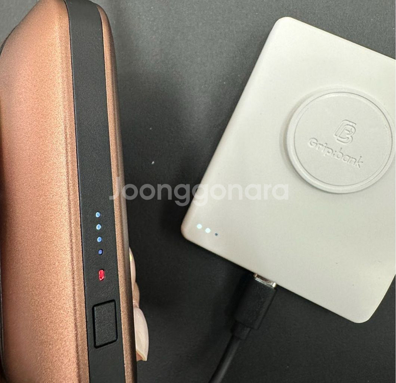 그립뱅크 휴대용 듀얼손난로 보조배터리 새제품 미개봉 풀--8