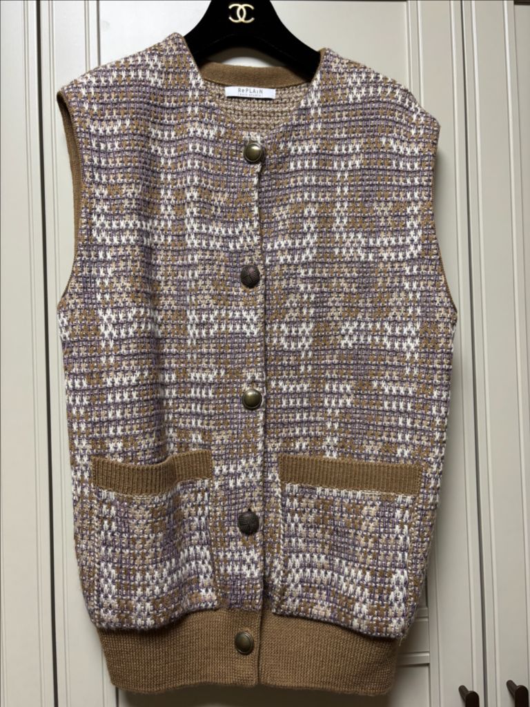 리플레인 트위드 베스트