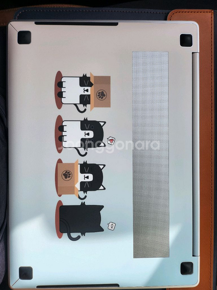 갤럭시북5 프로 NT940XHA-KK72S (258v--2