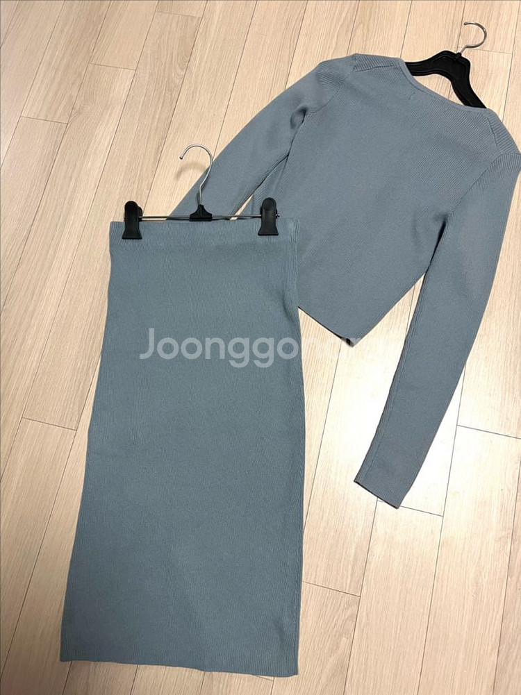 24년 캘빈클라인진 골지 가디건 스커트 세트투피스 니트--13