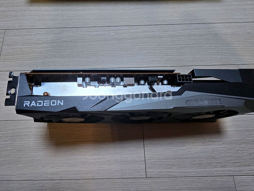 기가바이트 RX6600XT OC 8GB--2