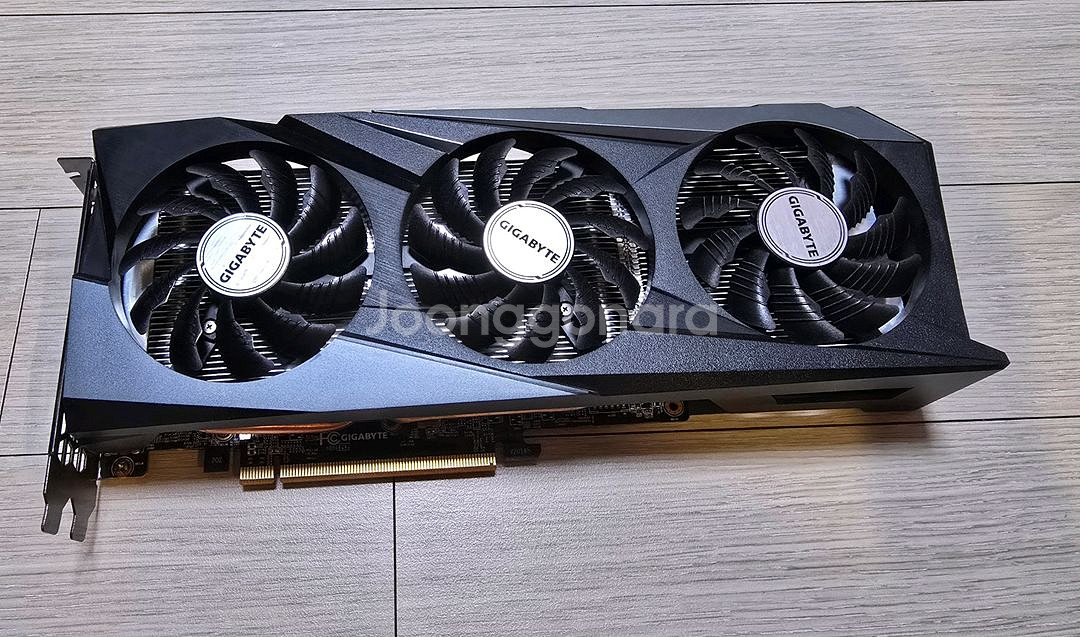 기가바이트 RX6600XT OC 8GB--5