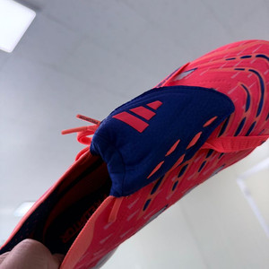 아디다스축구화