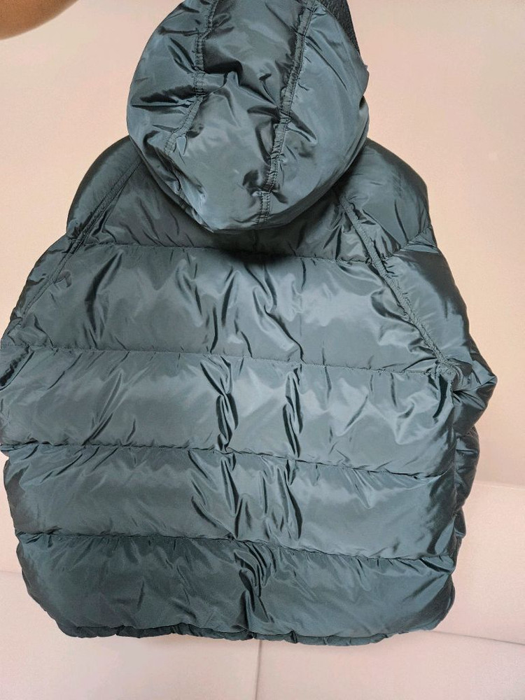 프라다 24fw 리나일론패딩 다크그린 판매--1