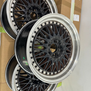 17인치 휠만 3짝