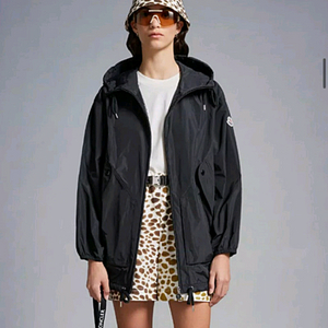 몽클레어 바람막이 멜리아 melia 새상품 블랙 정품