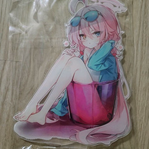 블루아카이브 호시노 대형 아크릴스탠드 판매합니다!