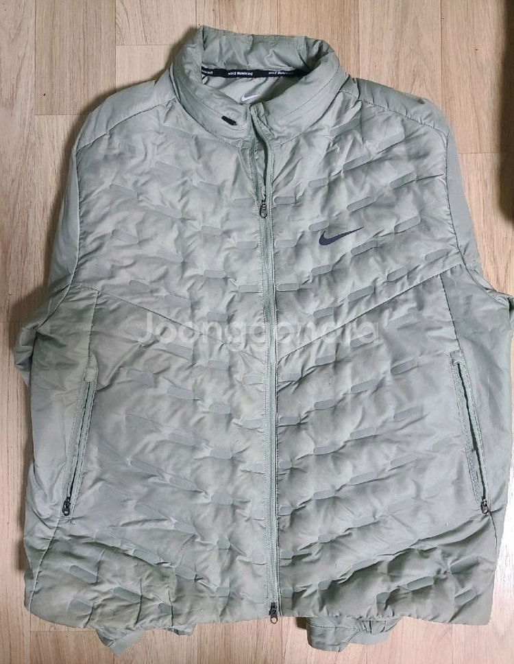 2024 나이키 그린 깔깔이 패딩 팝니다--0