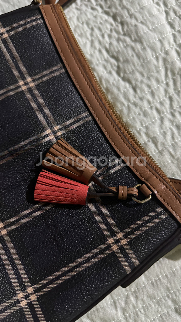 빈폴 가방 핑크 브릿 미니 파우치백 BE71D3W71X--3