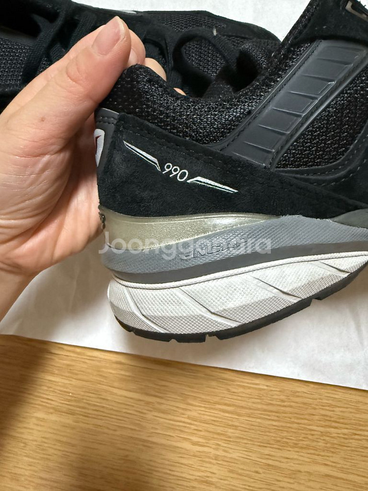 뉴발란스 990 v5--4