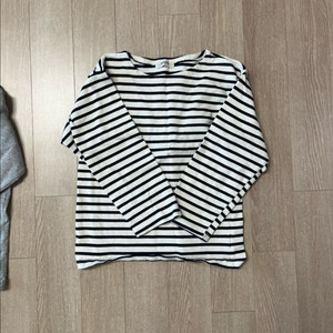 미니봉봉 샘단가라티셔츠 XL