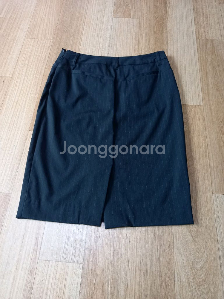 띠어리 정장 스커트--1