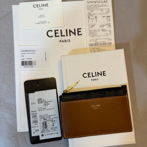 셀린느 트리옹프 카드지갑 탠색상