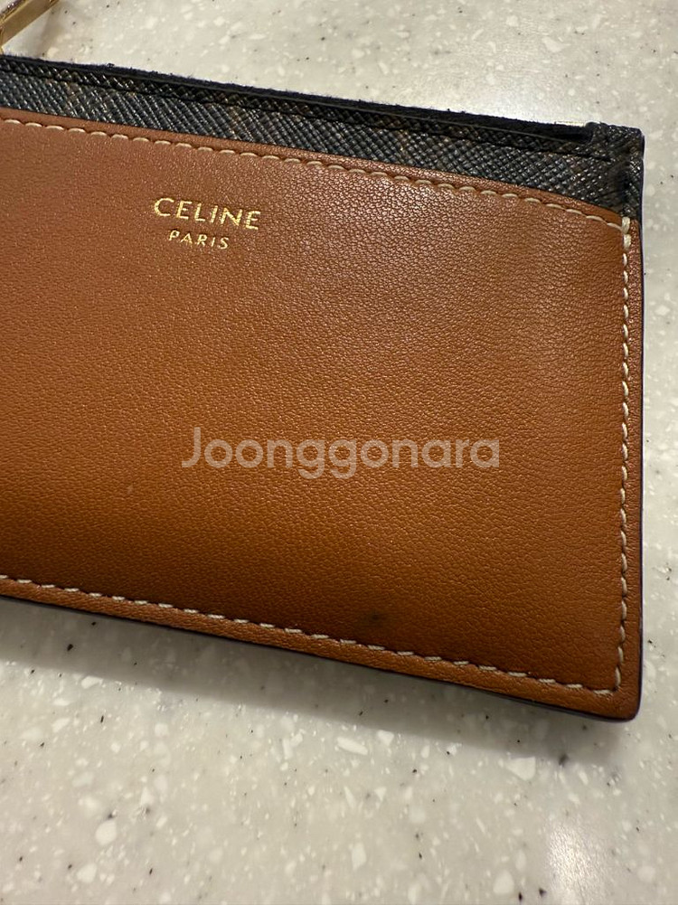 셀린느 트리옹프 카드지갑 탠색상--2