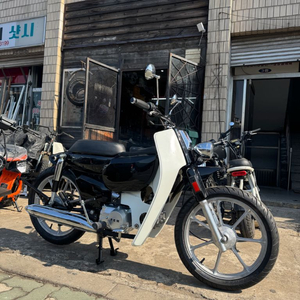 시티 100 언더본