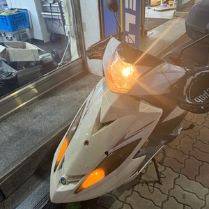 이니그마 전기오토바이 19년식. 1천 600키로만 주행