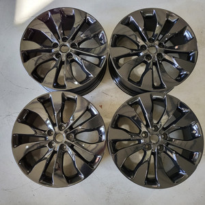 올뉴말리부 19인치 블랙휠 순정휠 중고휠 팝니다