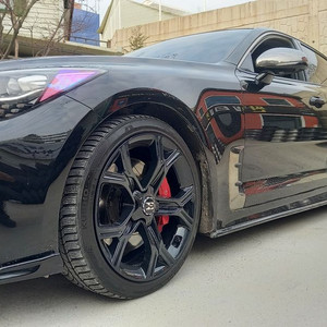 스팅어 19인치 블랙휠 순정휠 중고휠 팝니다 / K7