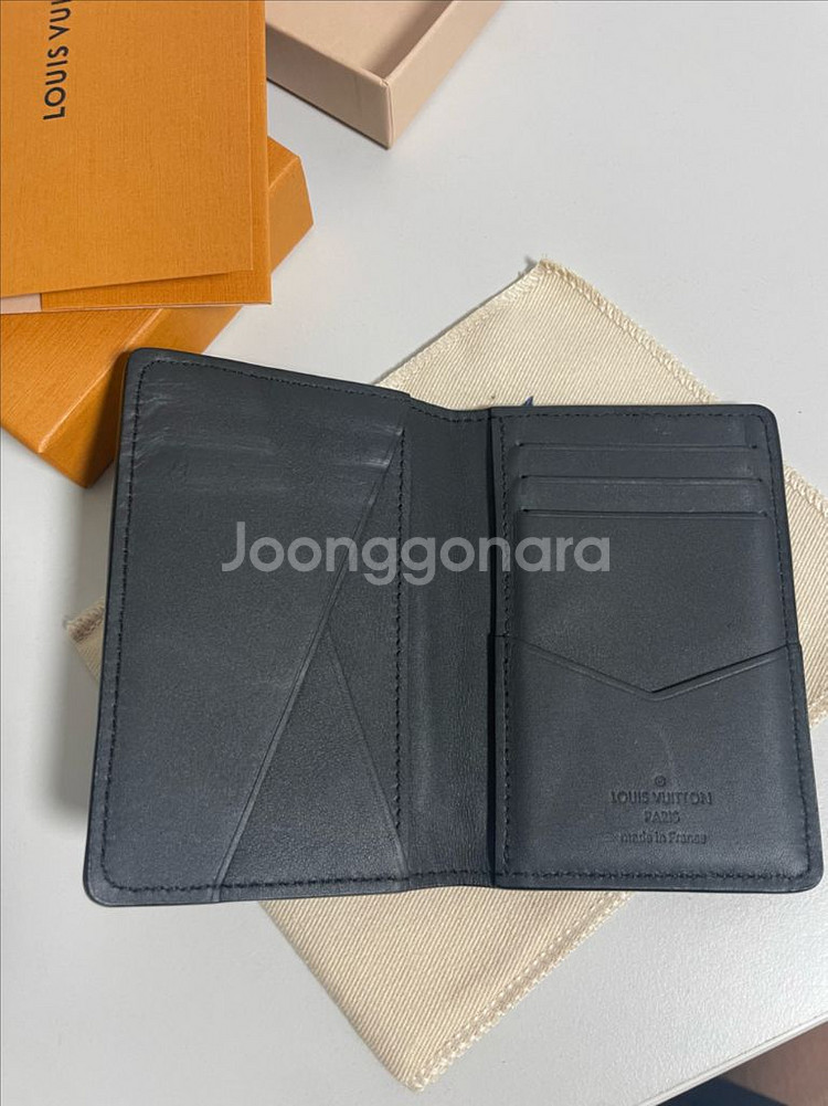 루이비통 포켓 오거나이저 모노그램 쉐도우블랙 남성지갑--3