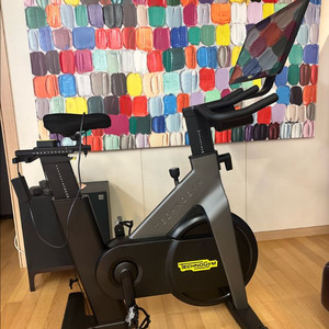 테크노짐 명품 스핀 바이크