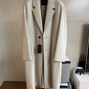 질스튜어트 뉴욕 22fw 캐시미어 로브 코트