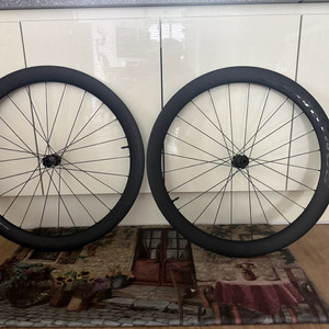 본트래거 에올루스 PRO 51 휠