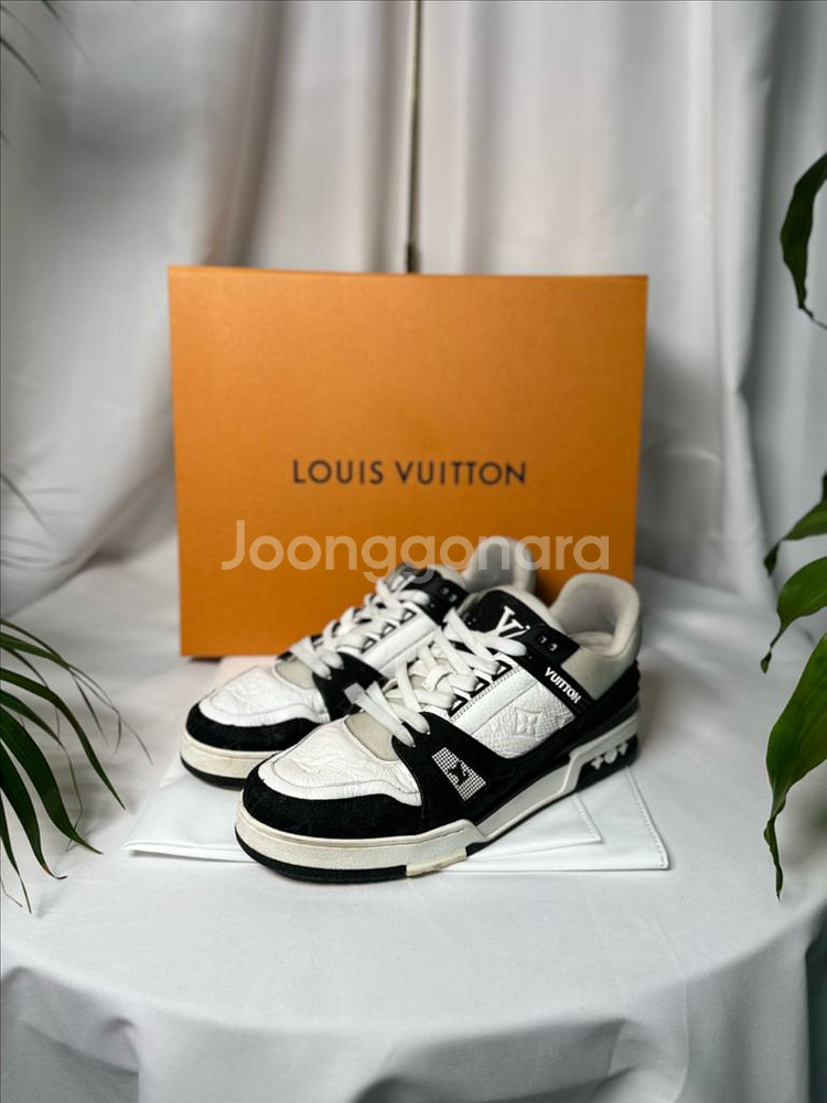 루이비통 LV 트레이너 범고래--0