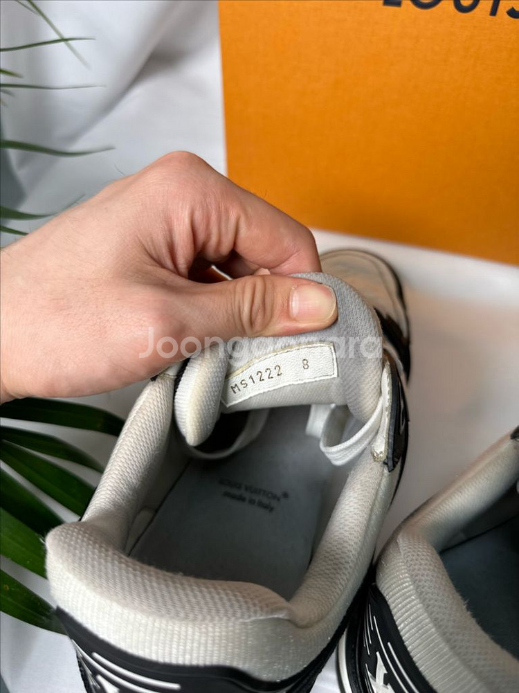 루이비통 LV 트레이너 범고래--6